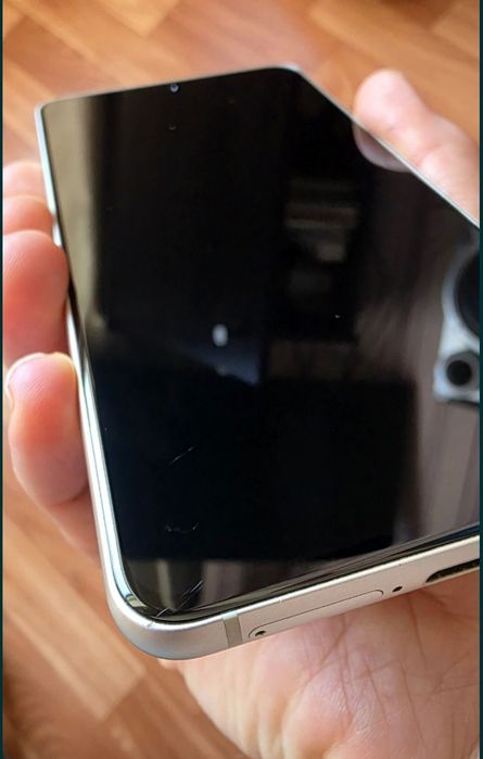 Продам телефон Samsung s21fe