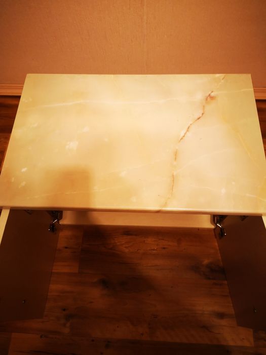 Шкафчик навесной