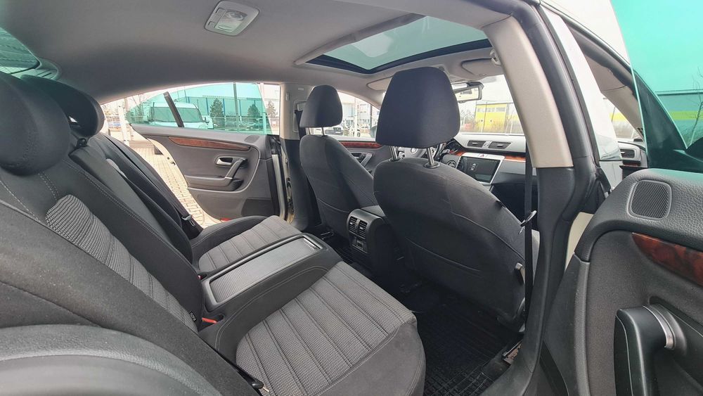 VW Passat CC - 2.0 TDI - 140 CP - automata DSG - panoramic - an 2009