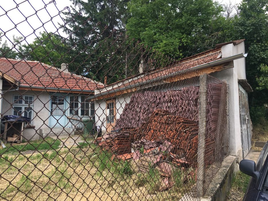 Продава се Къща в с. Червена вода, Област Русе - 140 кв.м за 365 €/кв.м - Снимка #1