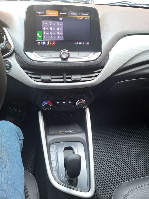 Chevrolet Onix 2026 — 3