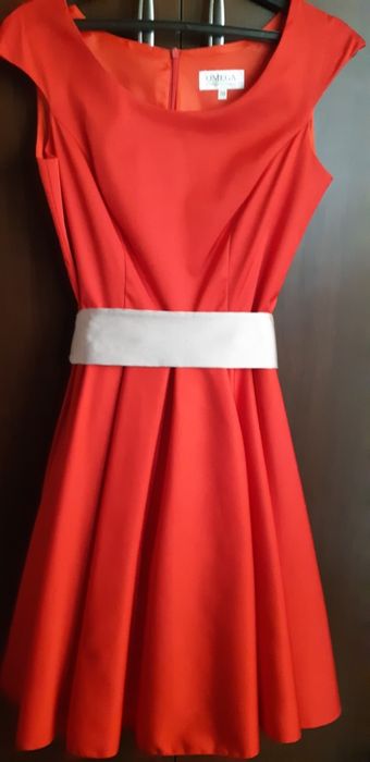 Rochie noua, marimea 38