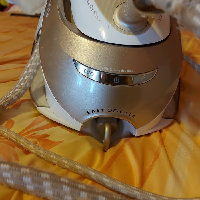 Vînd statie fier călcat Philips