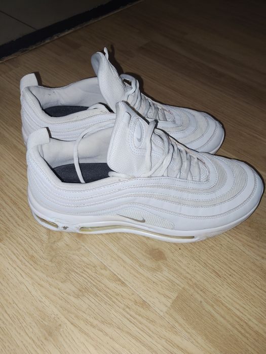 Vând Air max 97 in stare buna