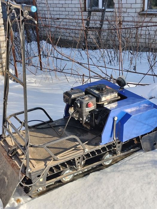 Мотобуксировщик "Лидер", мощность 8 л.с.