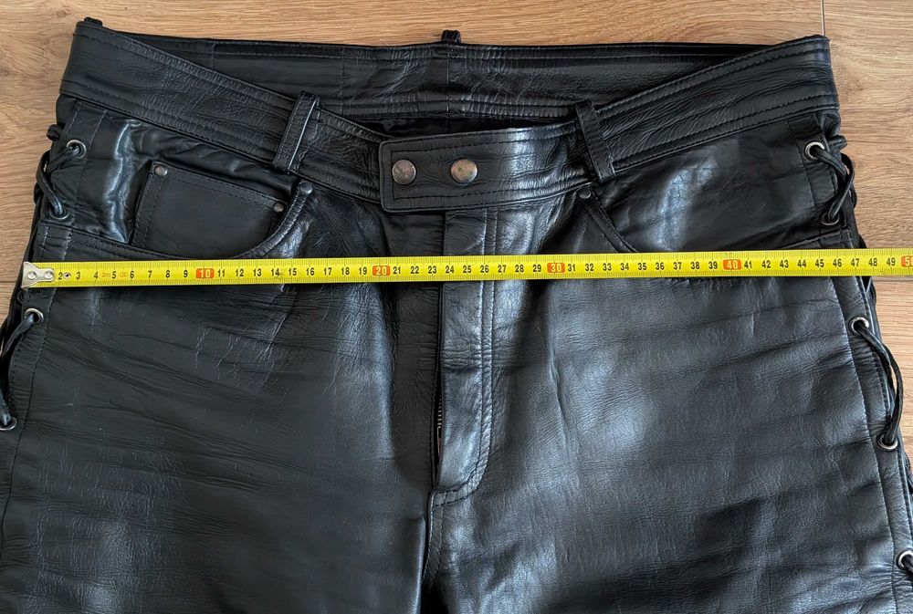 Pantaloni piele pt motocicleta Louis EXELL, 250 LEI