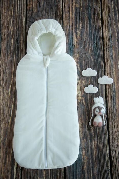 Продам конверт на выписку