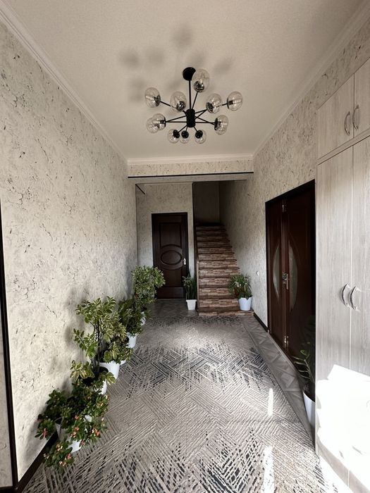 Уй сотилади Урикзор