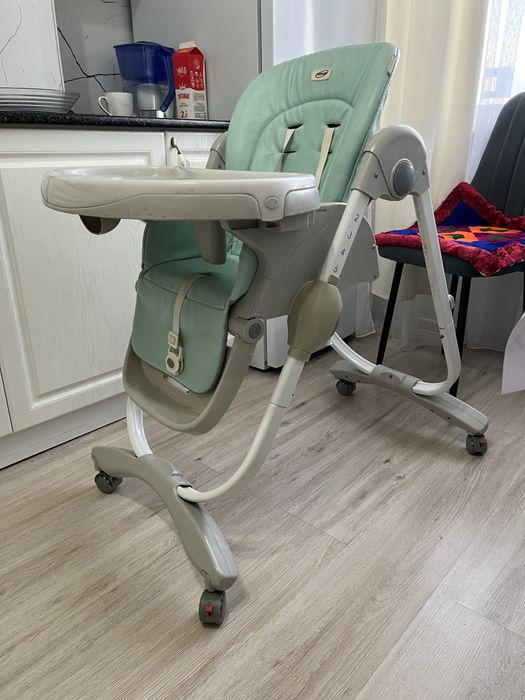Продам детский стульчик для кормления