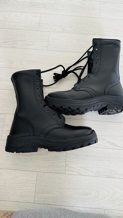 Венный берцы