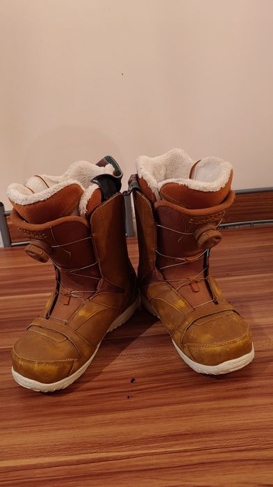 Boots Snowboard K2 Sapera cu Boa Nr.39EU