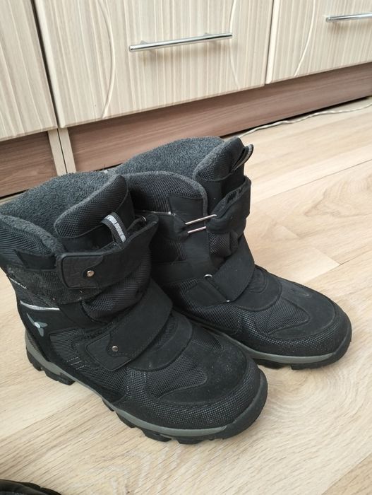 Продам обувь на мальчика