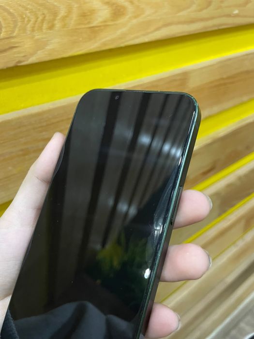 iPhone 13……………..