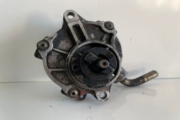 Pompa Vacuum A6112300065 Mercedes-Benz E-Class W210/S210 (facelift) s
