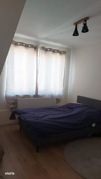 Apartament de vanzare 3 camere 100 mp zona Floresti Horea