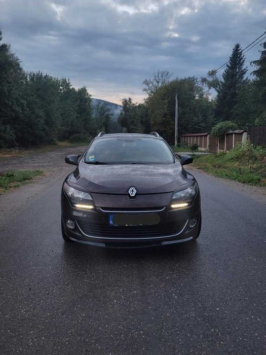 RENAULT Megane 2013 — imagine 2