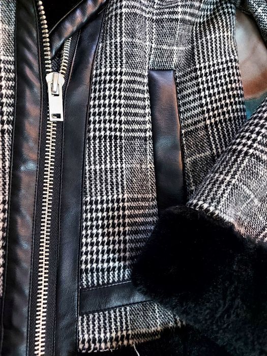 Уникално палто на марката PIECES