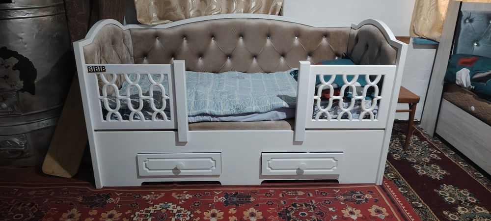 Срочно продаётся детская кровать