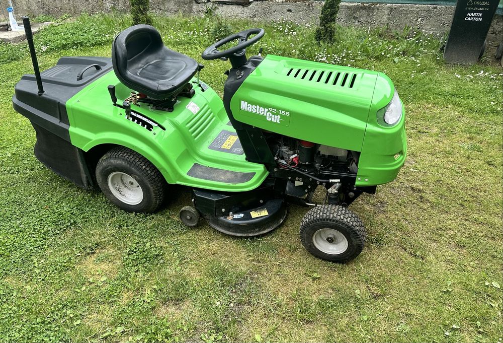 Tractoras gazon MTD - 2014