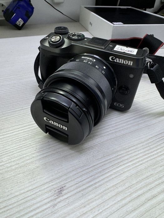 Фотоаппарат Canon EOS M6