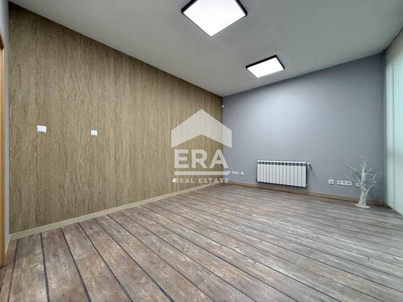Дава се под наем Офис в София, Лозенец - 70 кв.м за 850 € - Снимка #1