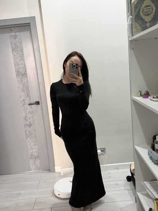 Платье элегантное трикотаж