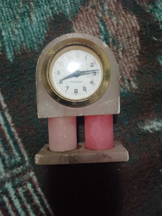 Ceas birou Mercedes funcțional