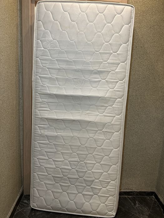 Еднолицев матрак 82/190