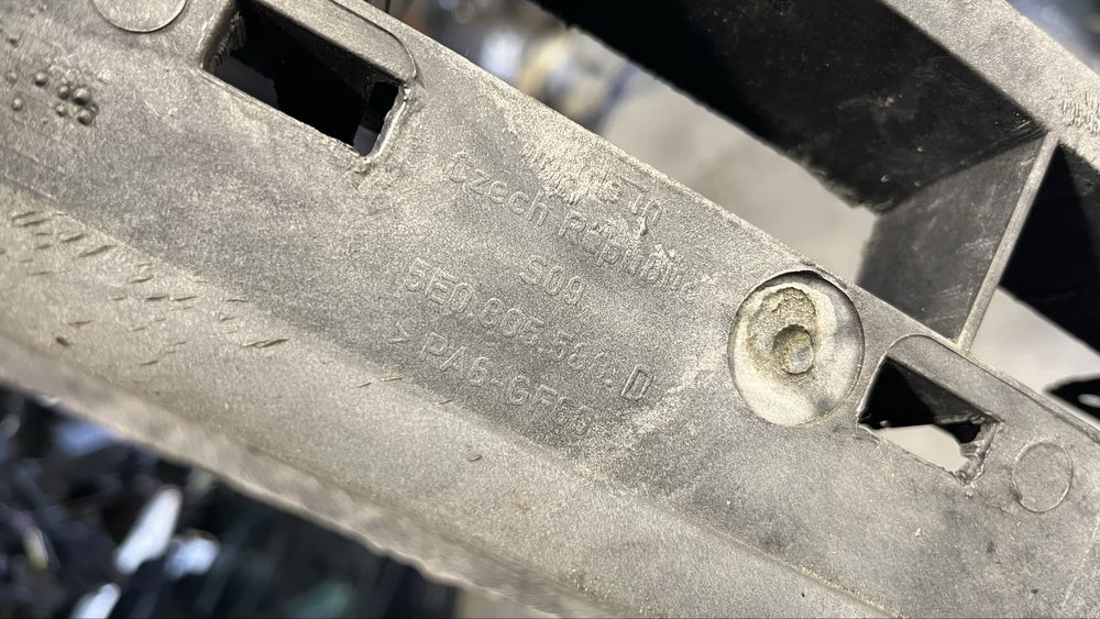 2 броя Очиларка Skoda Octavia 3 2012-