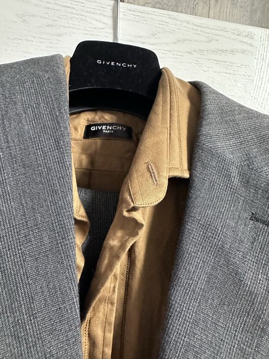 Костюм Givenchy оригинал