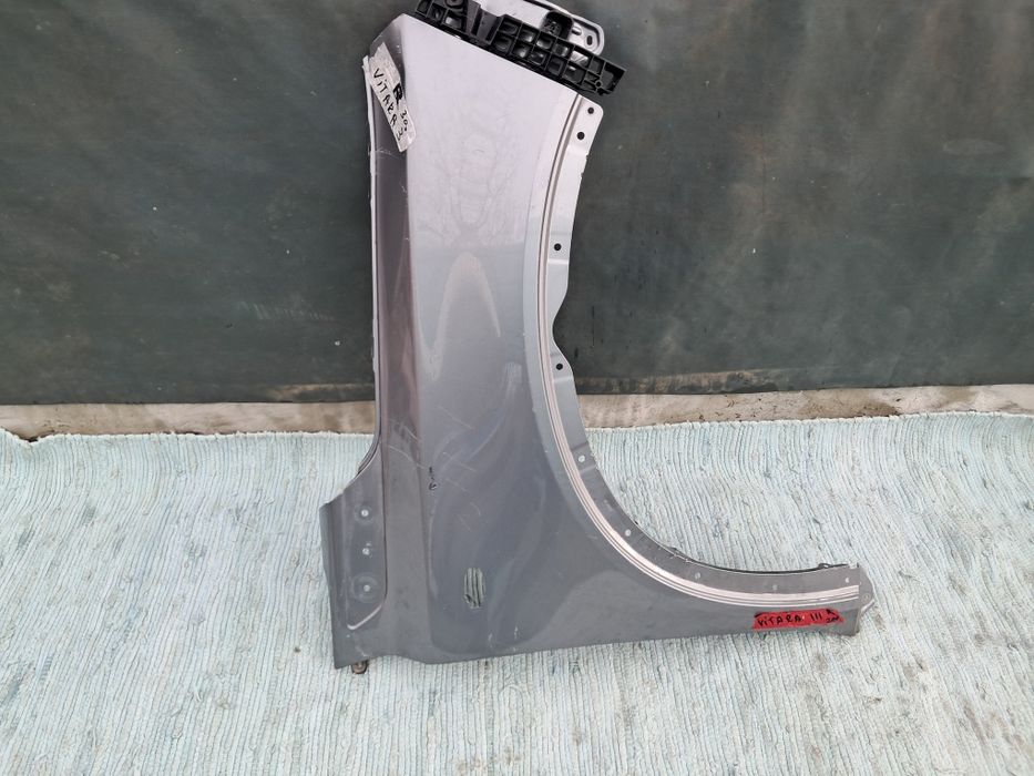 Калник  Suzuki Vitara 3 2018/24г