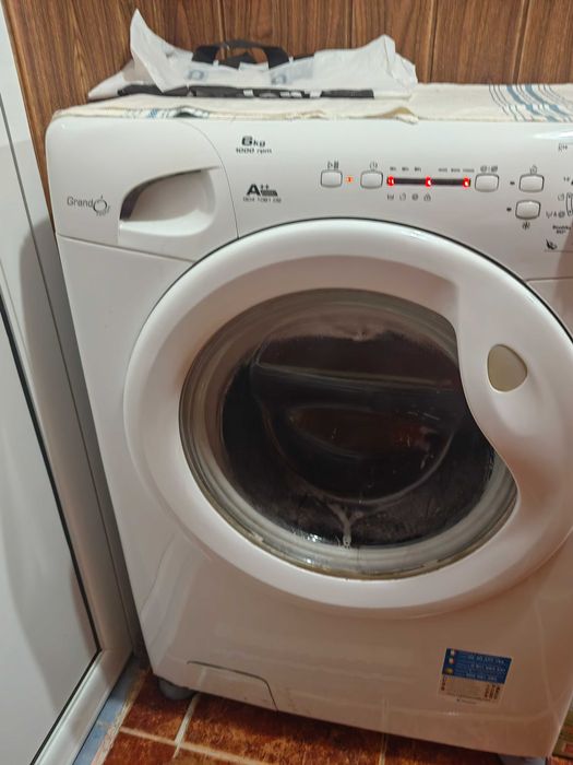 продава се пералня Канди 1000.оборота .АА+