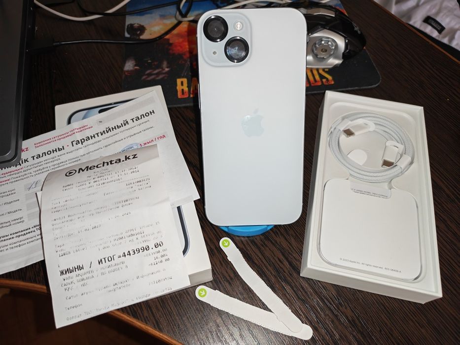 Продам IPhone 15 в идеальном состоянии.