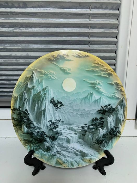 Продается песочная картина и картина на подставке