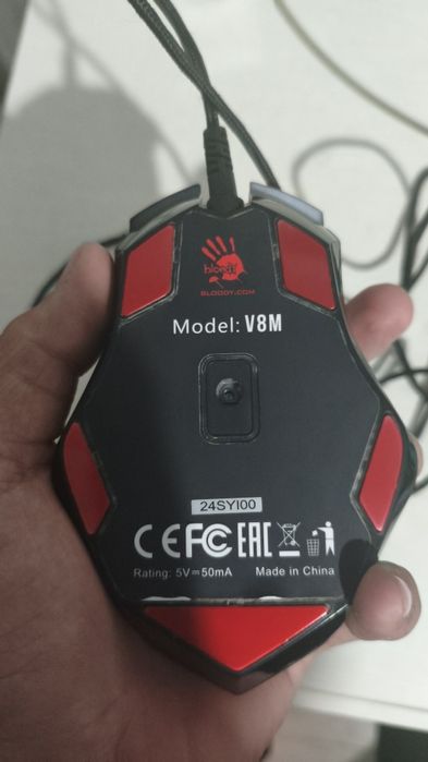 Мышка bloody v8m