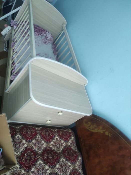 Детский кровать