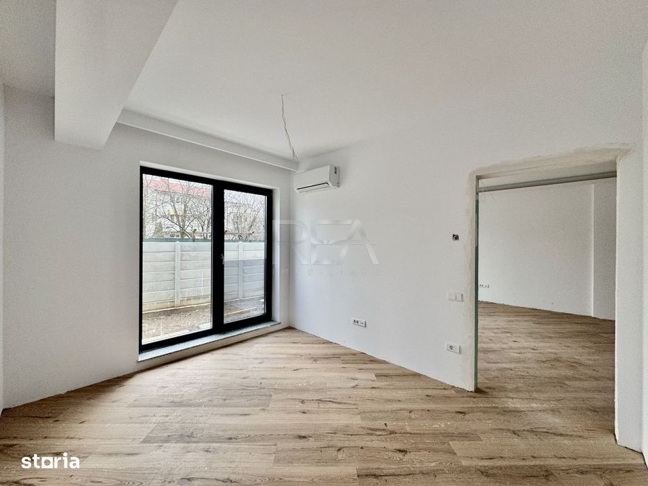 3 camere luminos cu gradina Ultracentral