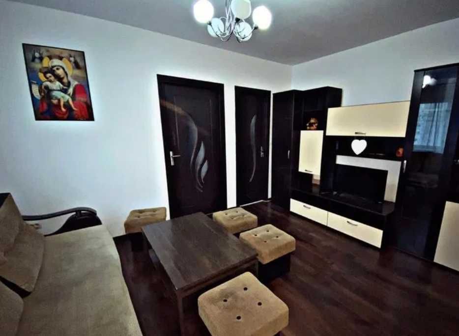 Дава се под наем Тристаен апартамент в Пловдив, Тракия - 75 кв.м за 198.9 € - Снимка #1