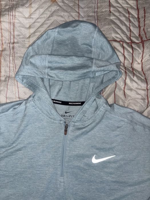 Дамско сппртно горнище Nike