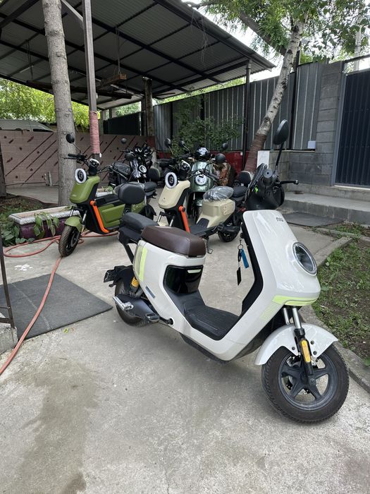 Электромопеды NIU