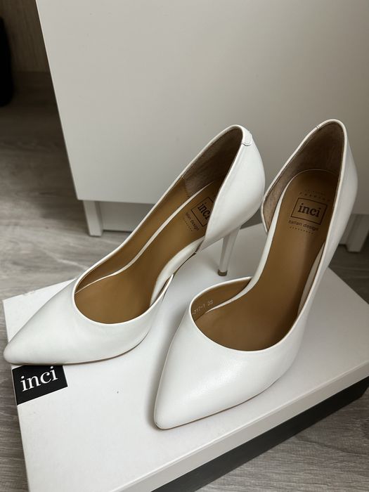 Женские туфли 35 размер