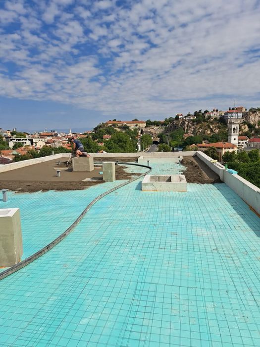 Машинно полагане на подови замазки