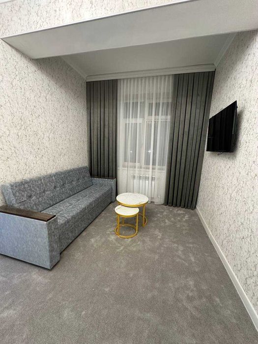 Яшнабад ЖК Азия Хаус продается квартира с мебелью  1/5/8  42м2