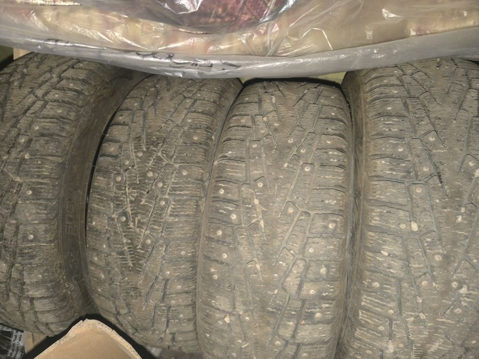 продам зимние колеса 215/55/17