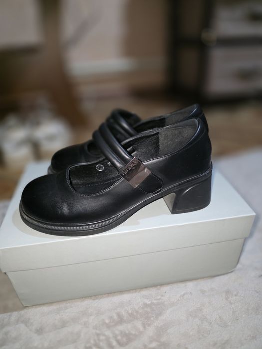 Продам туфли натуральная кожа