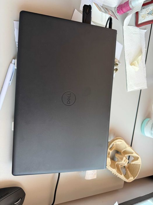 Vand laptop dell vostro