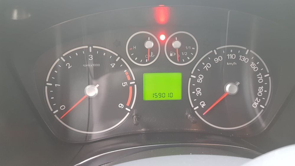 Ford tranzit connect t230 1.8 tdci 150000km
