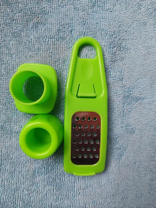 Продам малелькую тёрочку