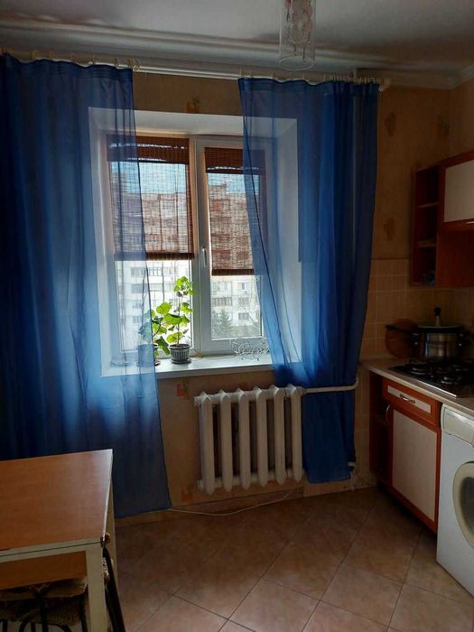 Дава се под наем Едностаен апартамент в София, Надежда 1 - 40 кв.м за 350 € - Снимка #3