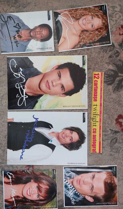 Set cartonase cu autograf Twilight Eclipsa Amurg New Moon